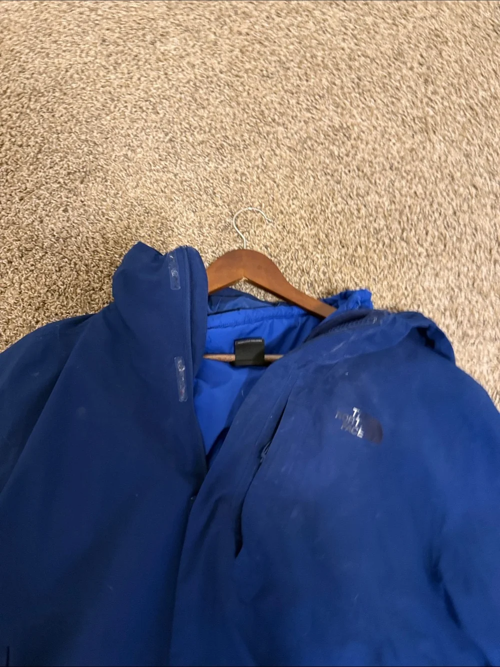The North Face Men's Blue Hooded Raincoat